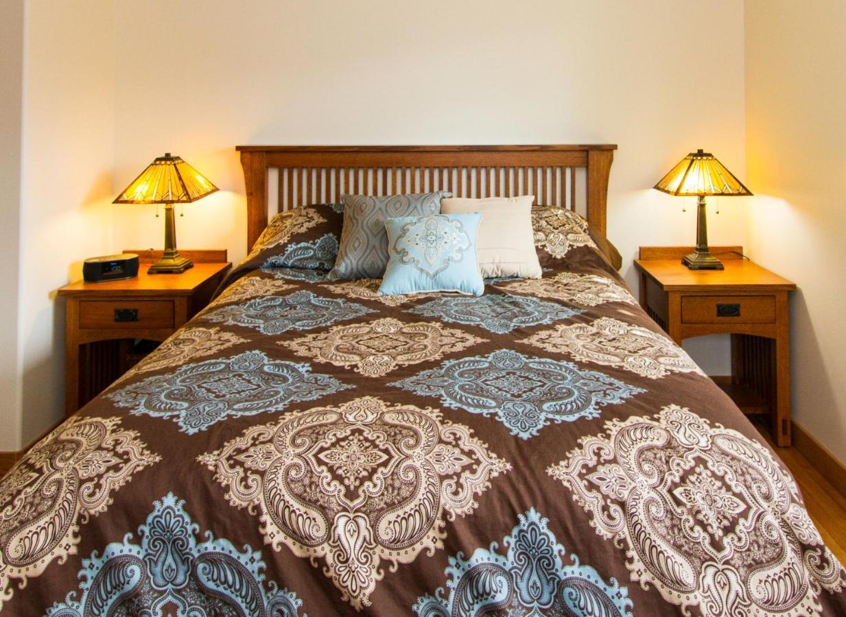 Eagle Peak Guesthouse Eagle River Buitenkant foto