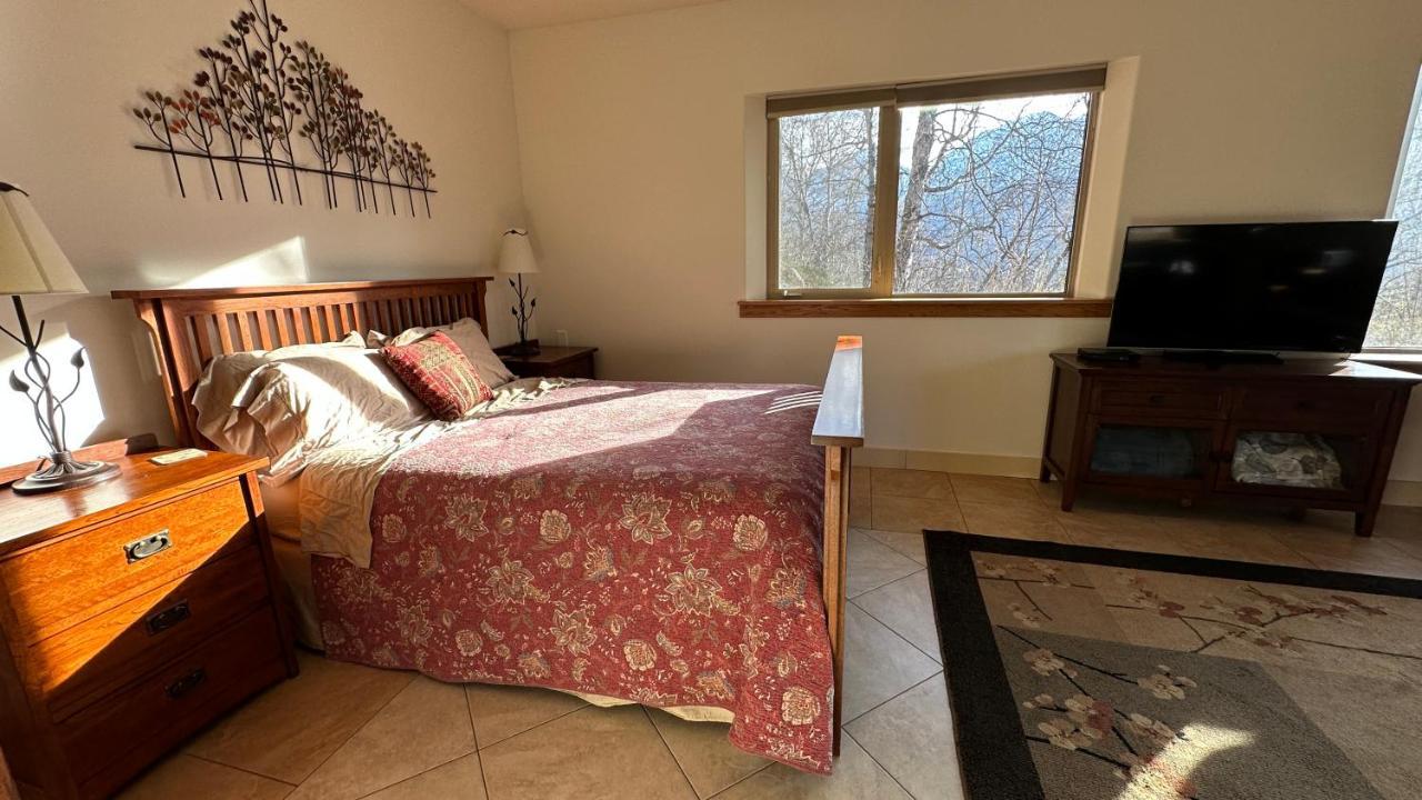 Eagle Peak Guesthouse Eagle River Buitenkant foto